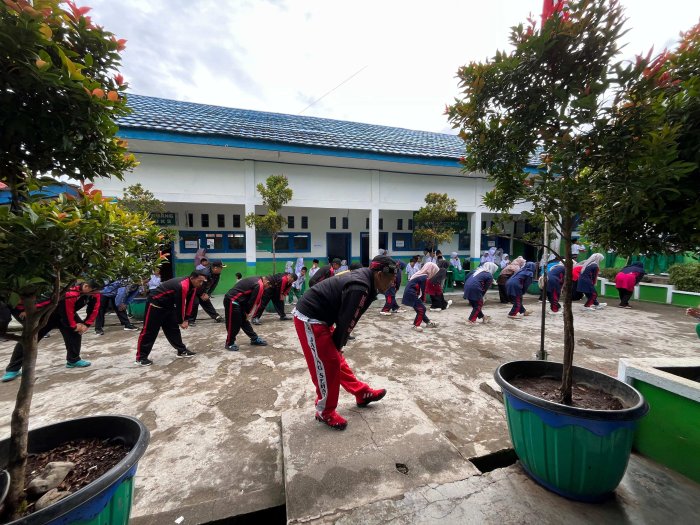 MIN 4 Kerinci Gelar Senam Bersama dalam Rangka Pembukaan HAB ke-80 Kabupaten Kerinci
